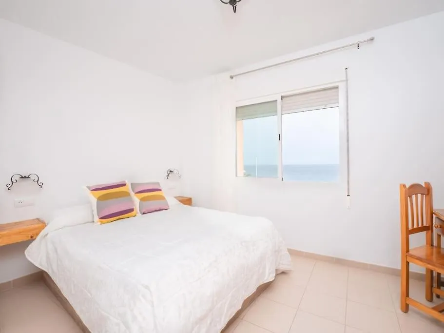 Comodo Apartamento En El Calon Playa Frente Al Mar